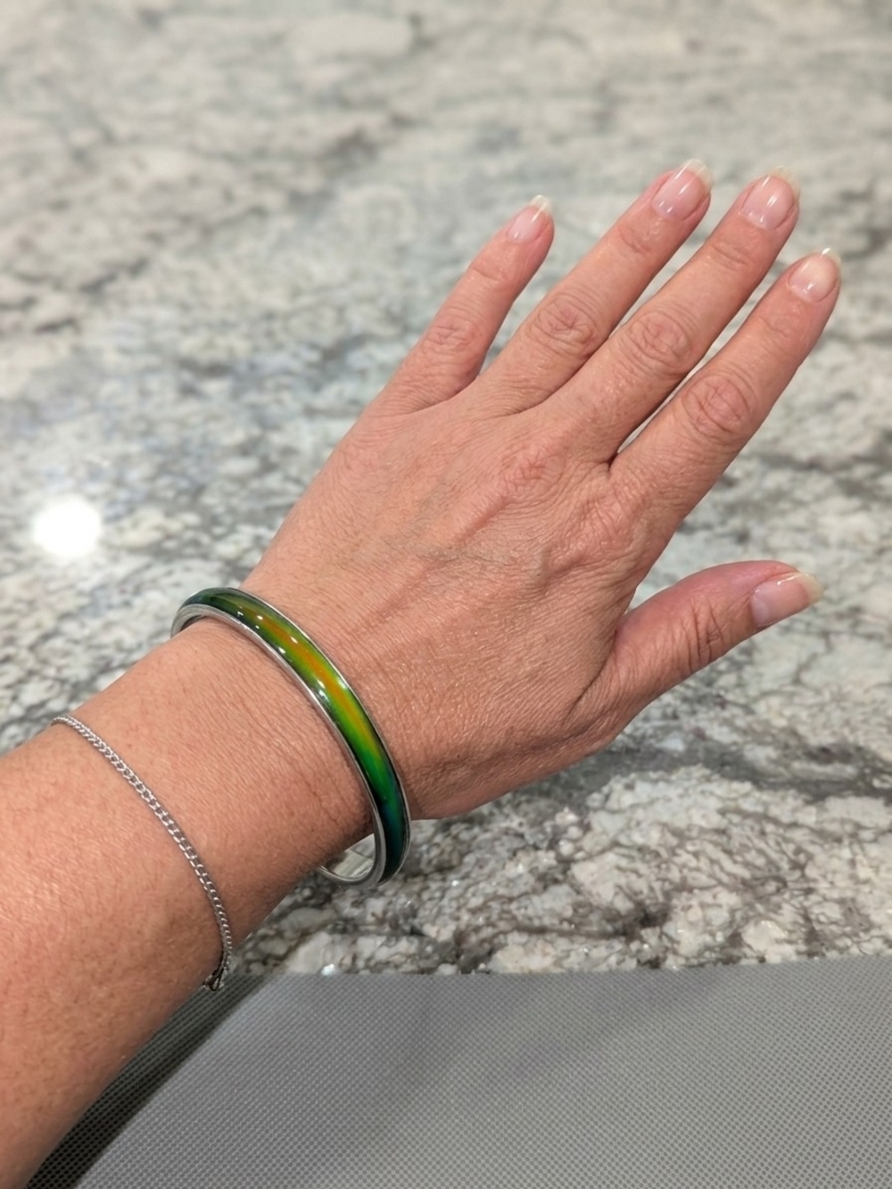 Thermochromic Mood Bangle